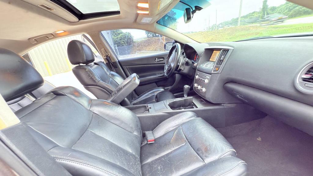 2013 Nissan Maxima - $2,900
