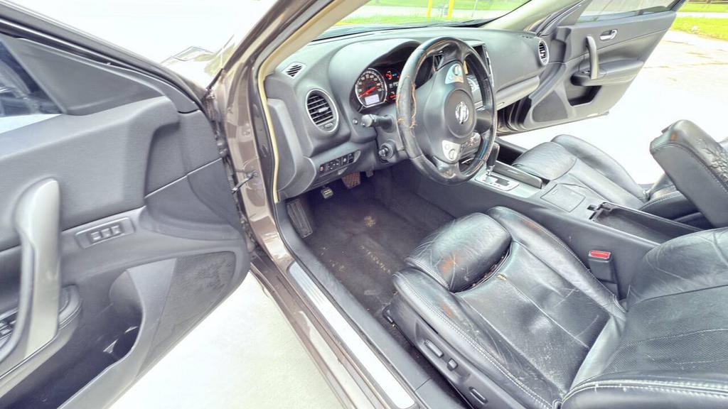 2013 Nissan Maxima - $2,900