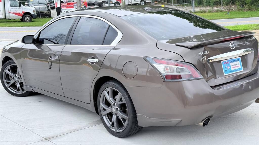 2013 Nissan Maxima - $2,900