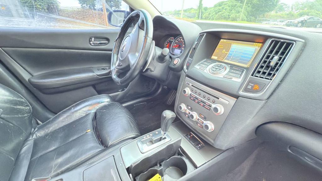2013 Nissan Maxima - $2,900