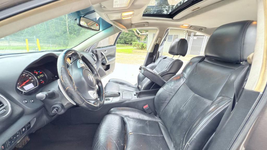 2013 Nissan Maxima - $2,900