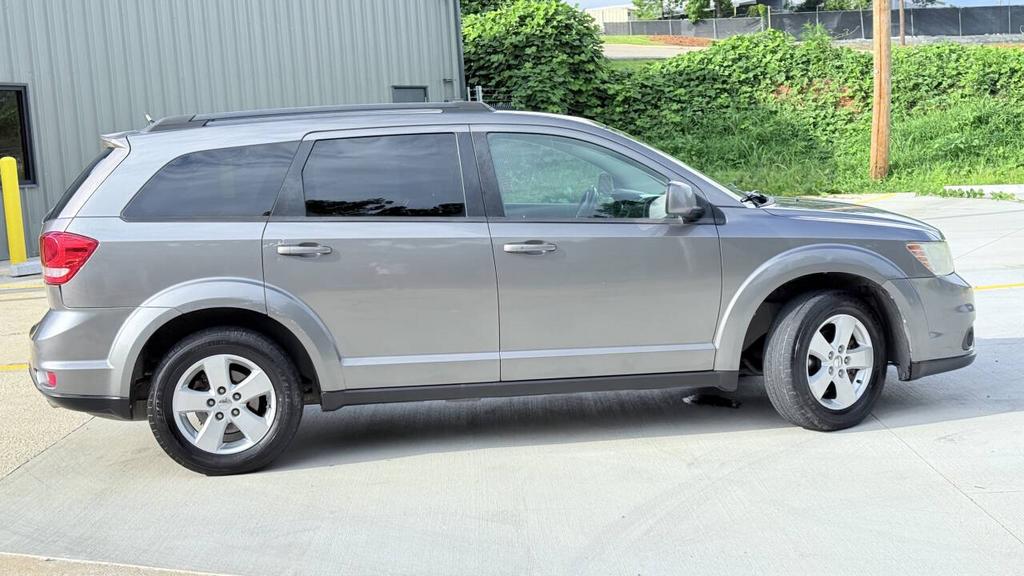 2012 Dodge Journey - $4,500