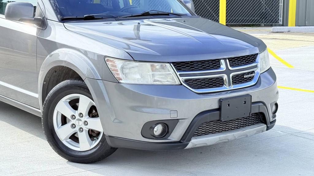 2012 Dodge Journey - $4,500