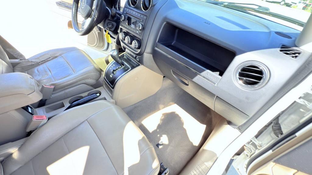 2011 Jeep Compass - $6,500