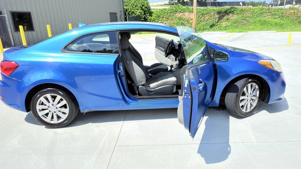 2014 Kia Forte - $3,900