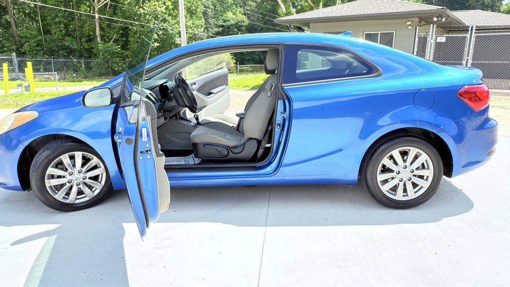 2014 Kia Forte - $3,900