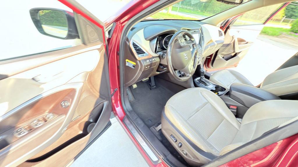 2013 Hyundai Santa Fe Sport - $6,000