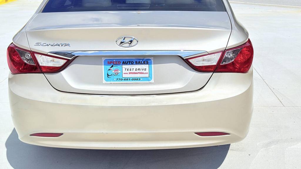 2011 Hyundai Sonata - $3,700