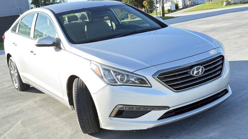 2015 Hyundai Sonata - $7,500