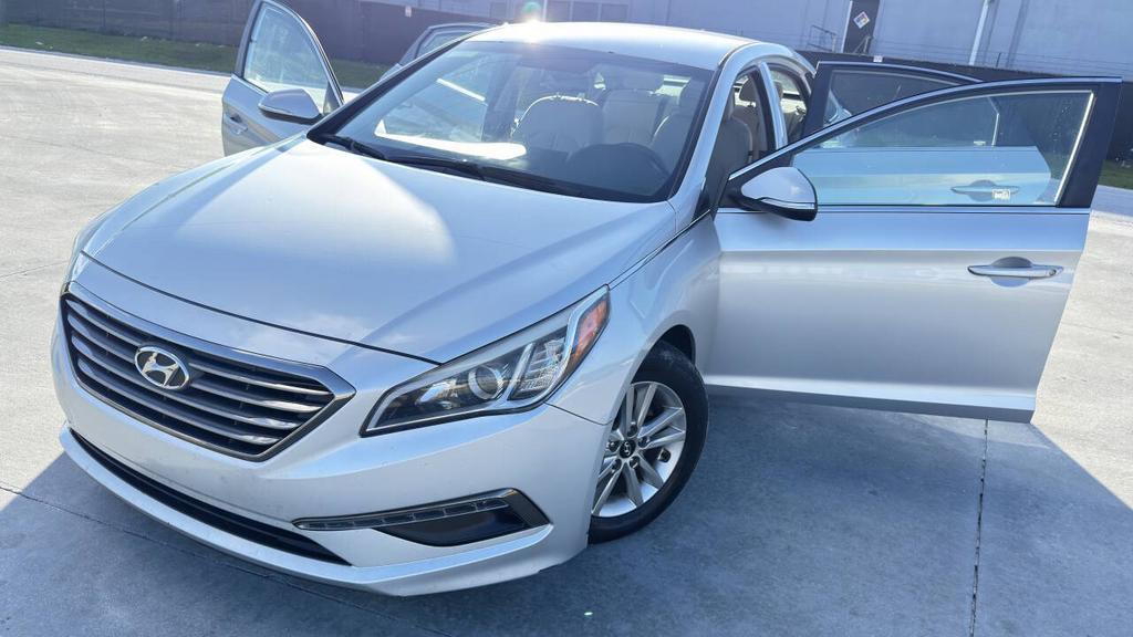 2015 Hyundai Sonata - $7,500