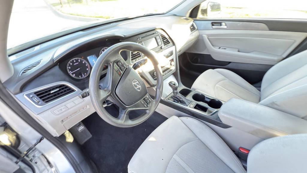 2015 Hyundai Sonata - $7,500