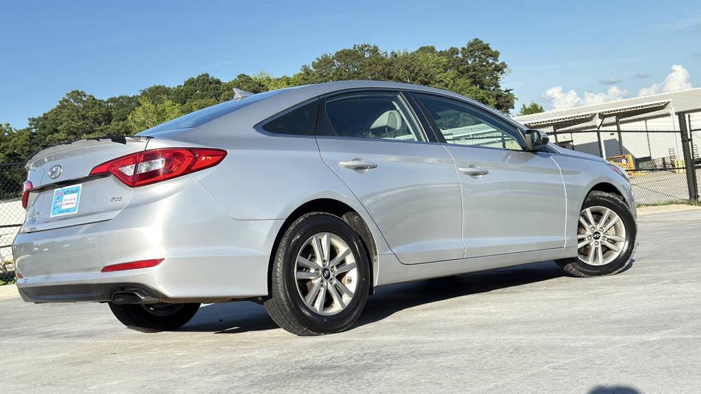 2015 Hyundai Sonata - $7,500