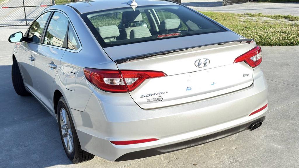2015 Hyundai Sonata - $7,500