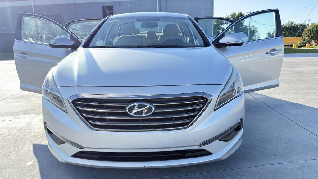 2015 Hyundai Sonata - $7,500
