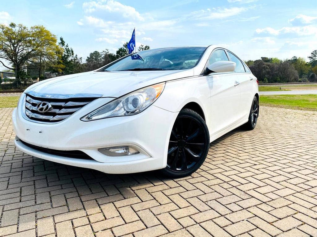2012 Hyundai Sonata - $7,500