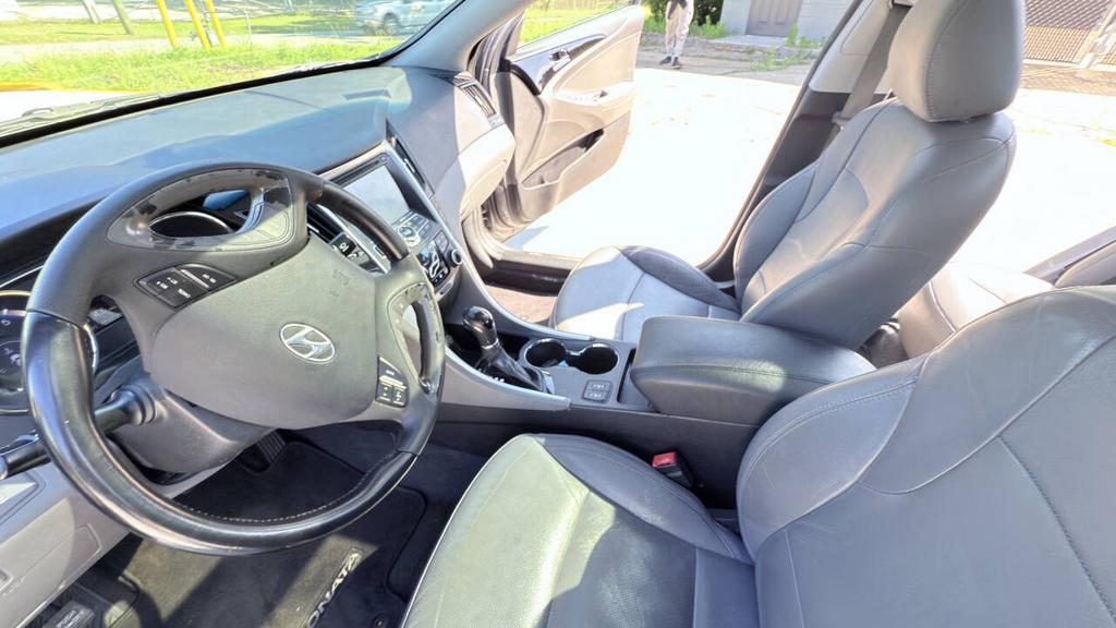 2013 Hyundai Sonata - $7,500