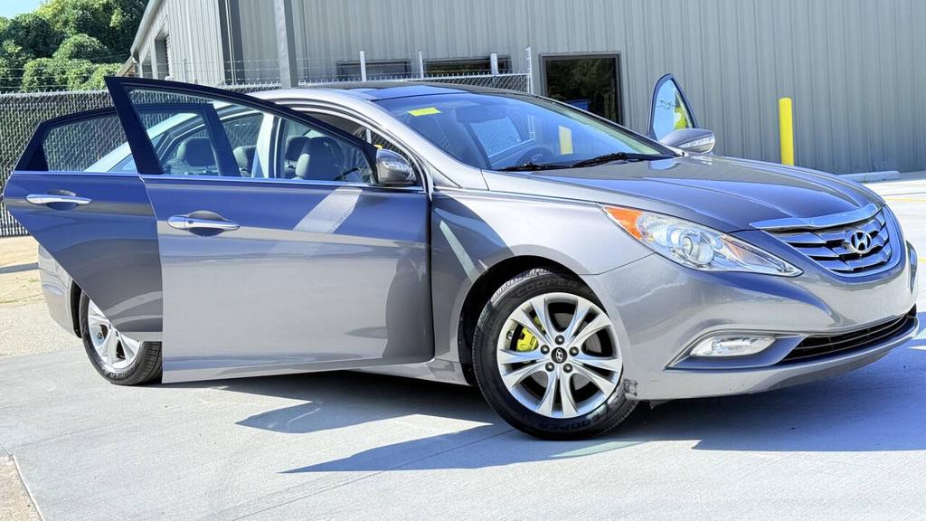 2013 Hyundai Sonata - $7,500