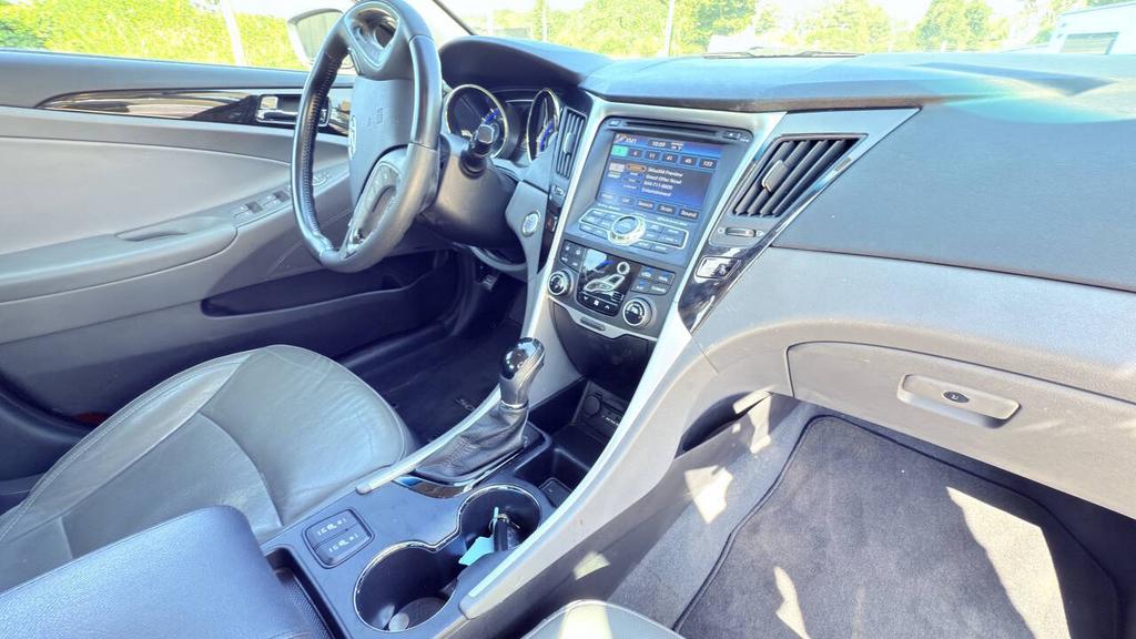 2013 Hyundai Sonata - $7,500