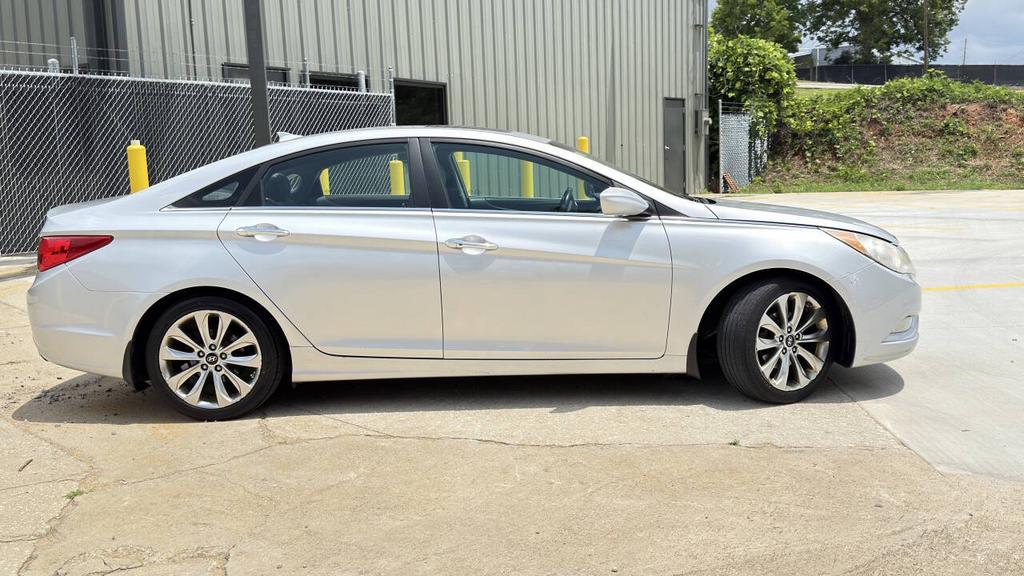 2013 Hyundai Sonata - $7,500