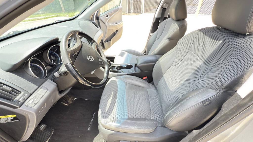 2013 Hyundai Sonata - $7,500