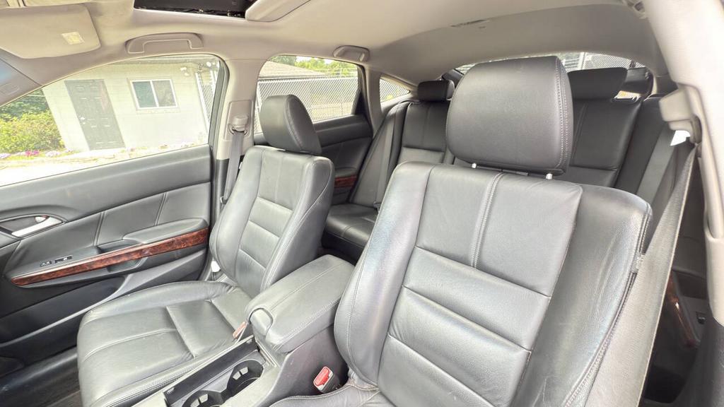 2010 Honda Accord - $9,500