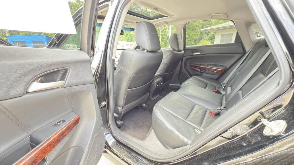 2010 Honda Accord - $9,500
