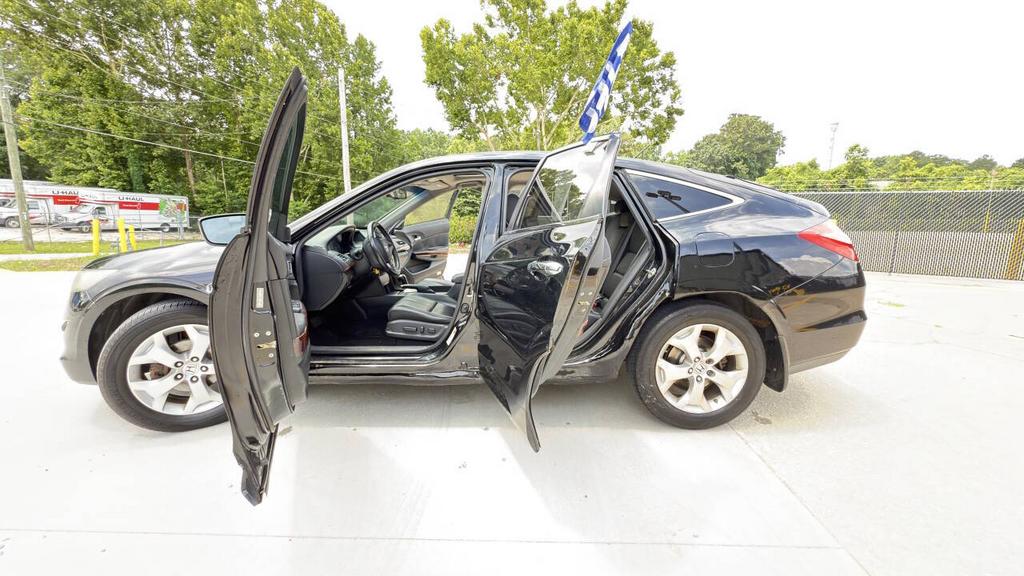 2010 Honda Accord - $9,500