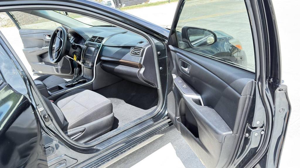 2015 Toyota Camry - $9,500