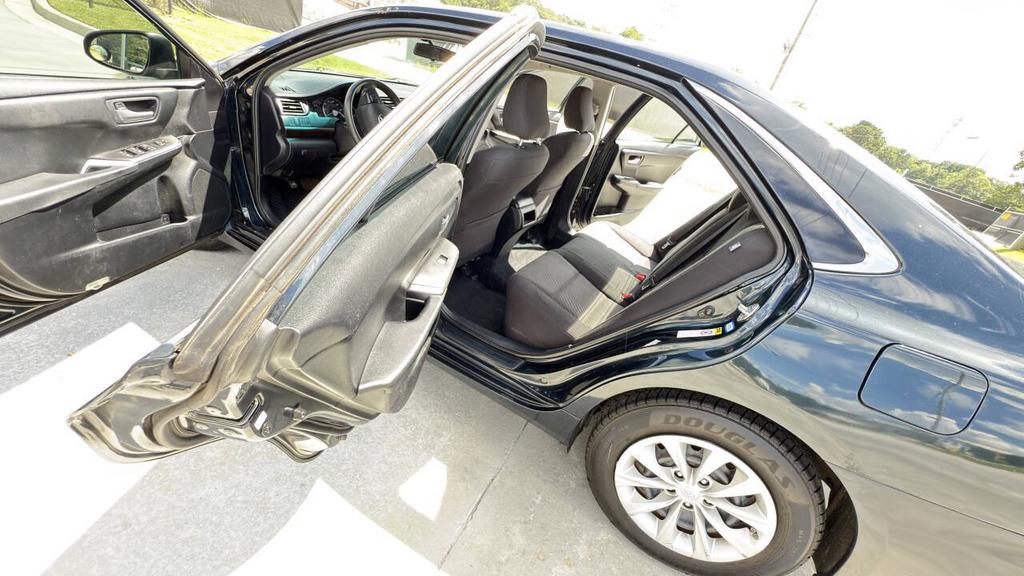 2015 Toyota Camry - $9,500