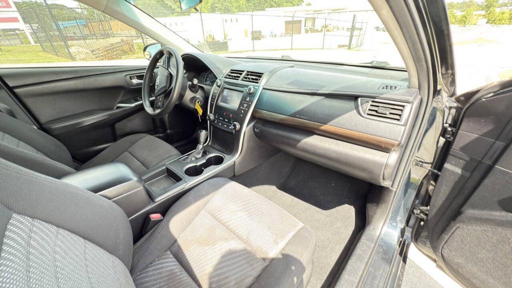 2015 Toyota Camry - $9,500