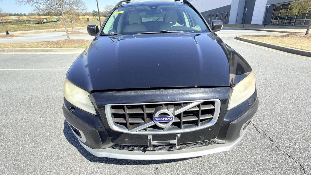 2010 Volvo C70 - $4,300