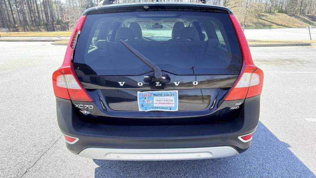 2010 Volvo C70 - $4,300