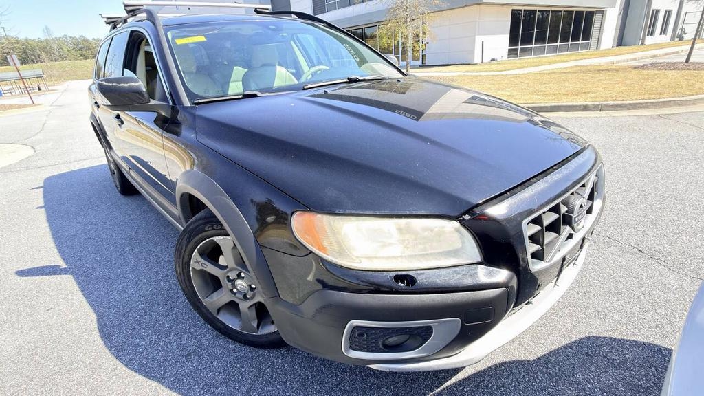 2010 Volvo C70 - $4,300