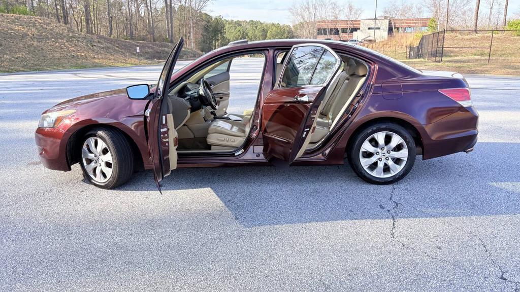 2010 Honda Accord - $5,500