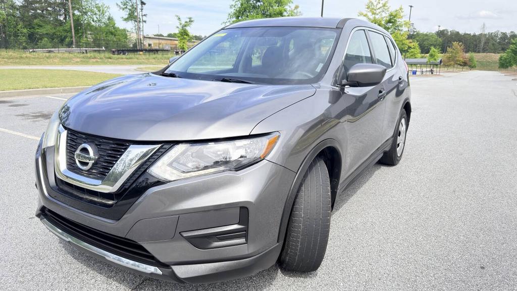 2017 Nissan Rogue - $5,800