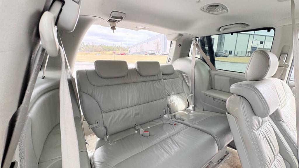 2010 Honda Odyssey - $3,950