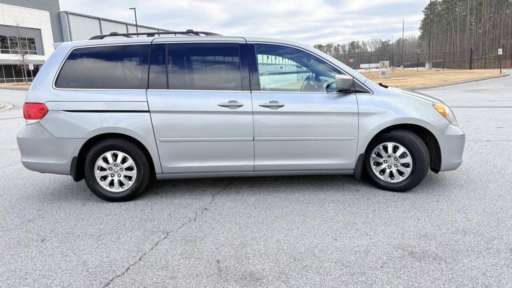 2010 Honda Odyssey - $3,950