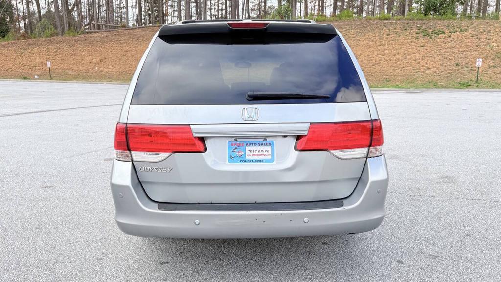 2010 Honda Odyssey - $3,950