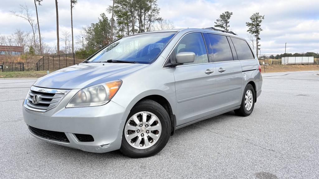 2010 Honda Odyssey - $3,950