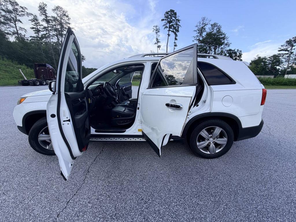 2013 Kia Sorento - $4,900