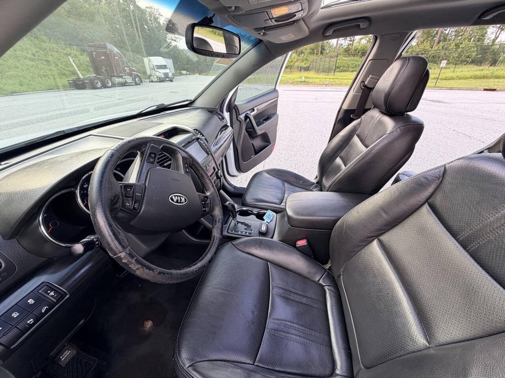 2013 Kia Sorento - $4,900