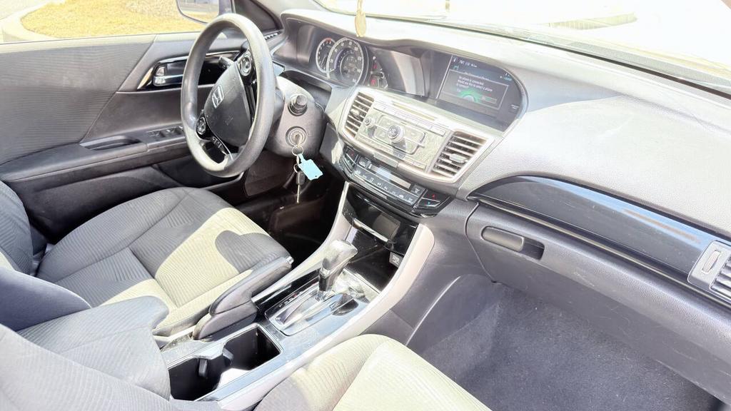2017 Honda Accord - $6,300