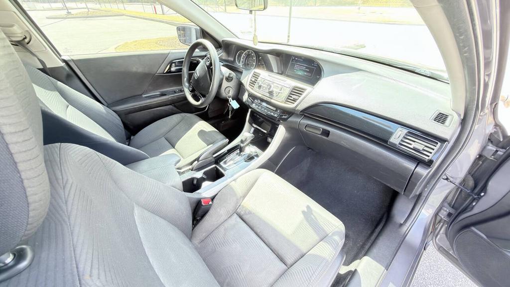 2017 Honda Accord - $6,300