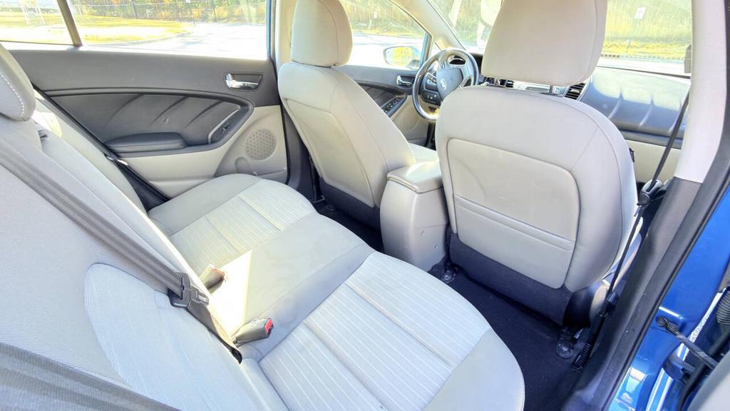 2014 Kia Forte - $5,000