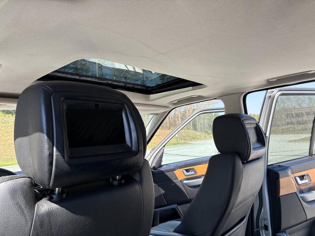 2006 Land Rover Range Rover Sport - $4,800