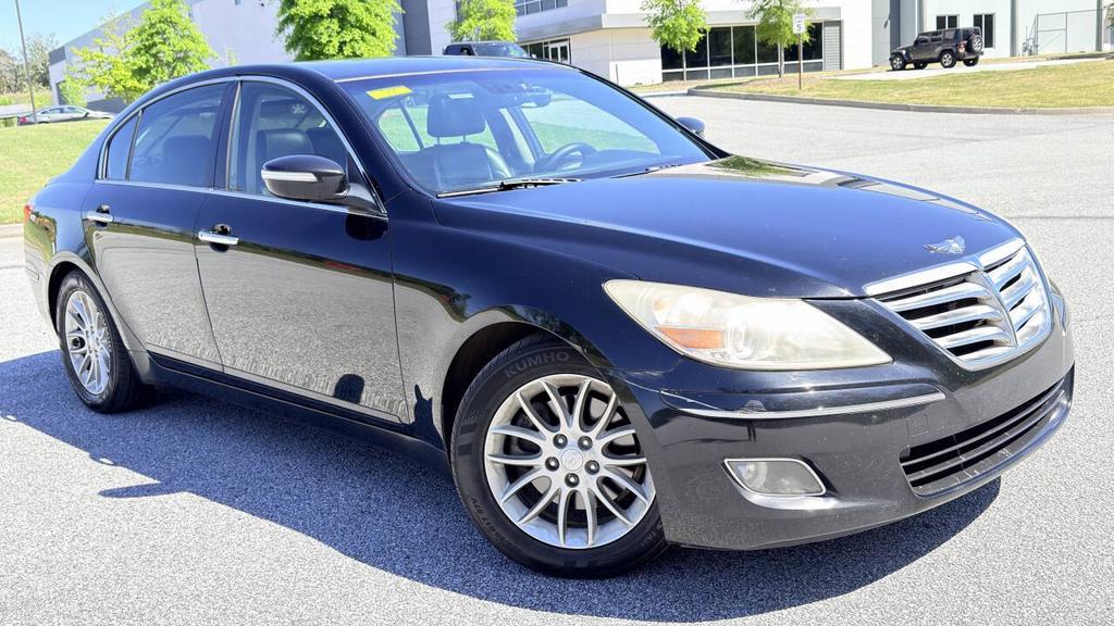 2010 Hyundai Genesis - $5,900