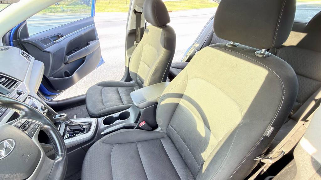 2017 Hyundai Elantra - $5,900