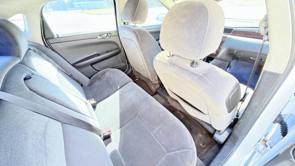 2014 Chevrolet Impala - $3,950