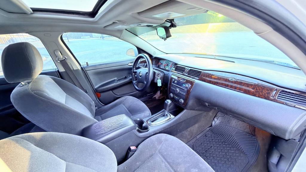 2014 Chevrolet Impala - $3,950