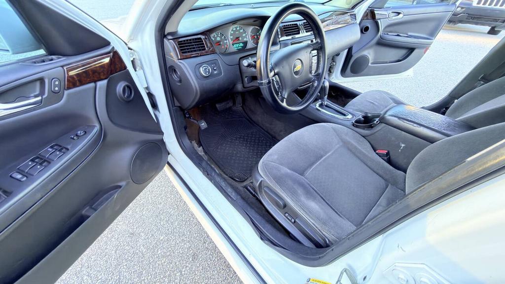 2014 Chevrolet Impala - $3,950